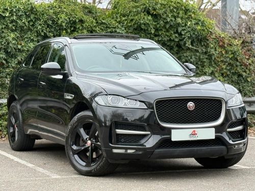 Jaguar F Pace