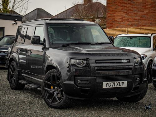 Land Rover Defender 110