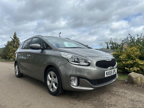 Kia Carens