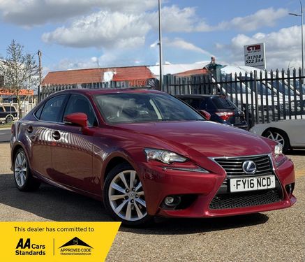Lexus IS