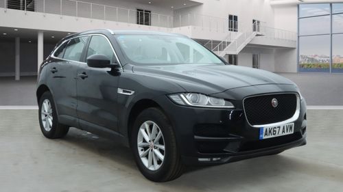 Jaguar F Pace