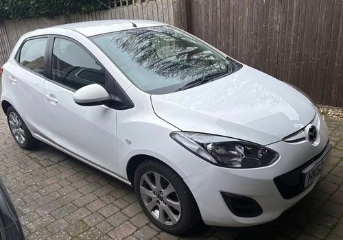 Mazda 2