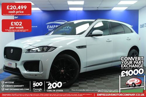 Jaguar F Pace