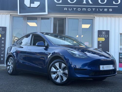 Tesla MODEL  Y