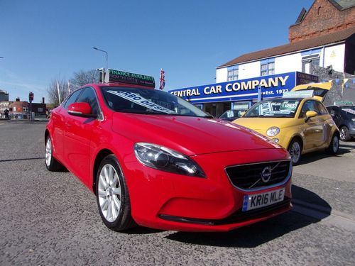 Volvo V40