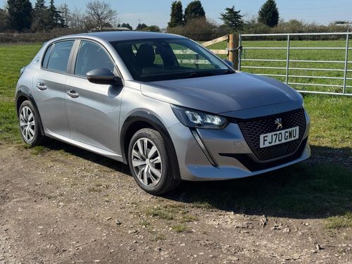 Peugeot E-208