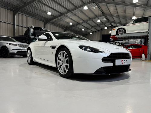 Aston Martin Vantage