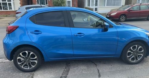 Mazda 2