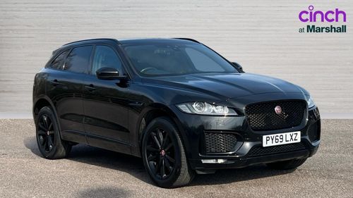 Jaguar F Pace