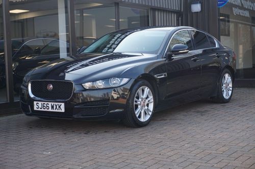 Jaguar XE