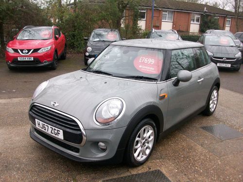 MINI Hatch