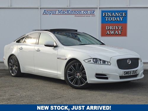 Jaguar XJ