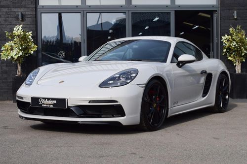 Porsche 718 Cayman