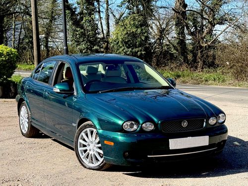 Jaguar X-TYPE