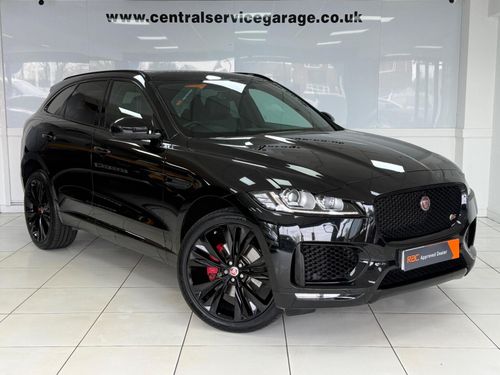 Jaguar F Pace