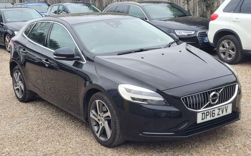 Volvo V40