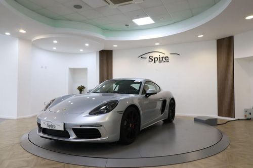 Porsche 718 Cayman