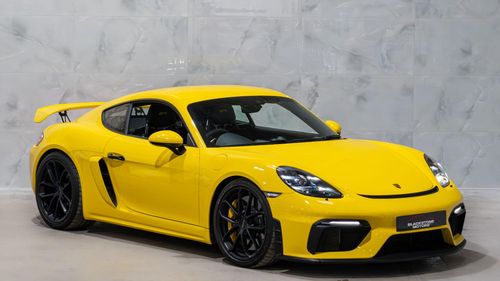 Porsche 718 Cayman