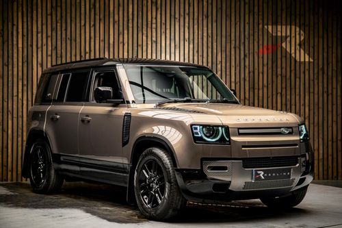 Land Rover Defender 110