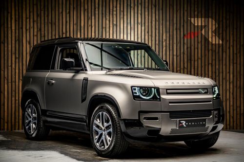 Land Rover Defender 90