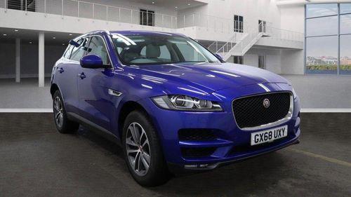 Jaguar F Pace