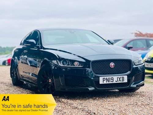 Jaguar XE