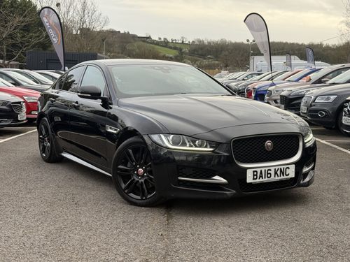 Jaguar XE
