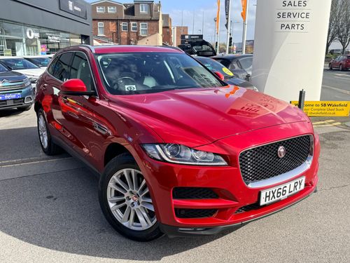 Jaguar F Pace