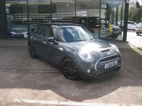 MINI Hatch