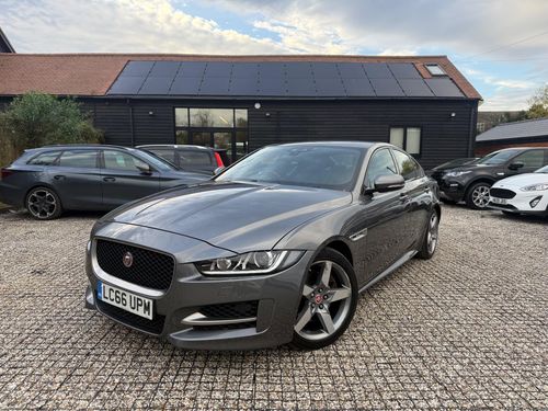 Jaguar XE