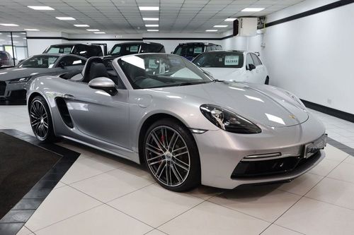 Porsche 718 Boxster