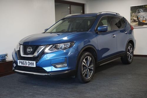 Nissan X Trail