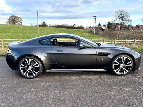 Aston Martin Vantage S