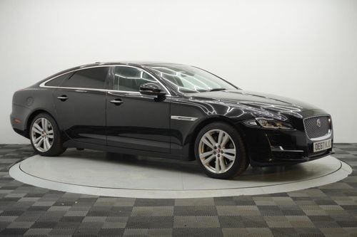 Jaguar XJ