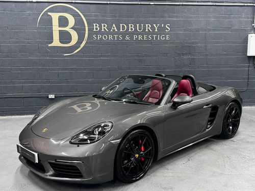 Porsche 718