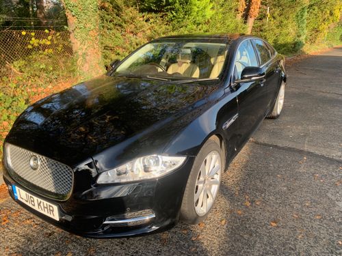 Jaguar XJ