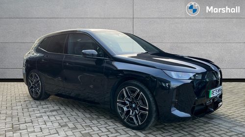 BMW iX
