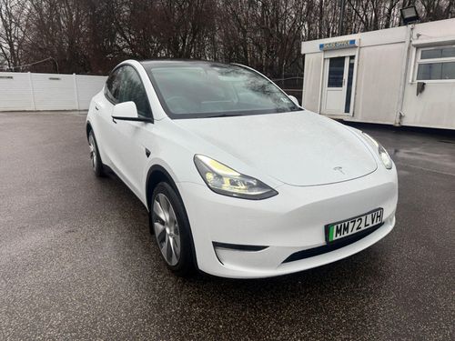 Tesla MODEL  Y
