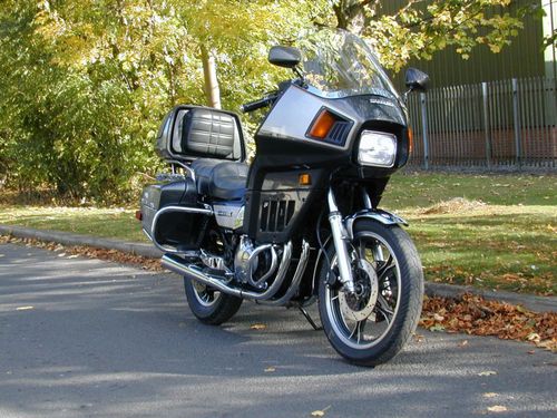 Suzuki GS