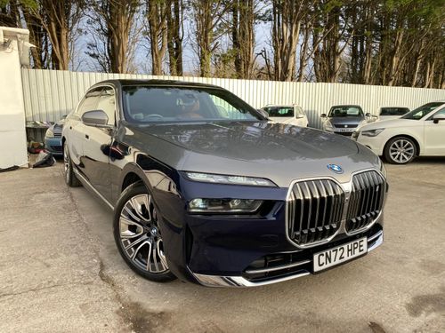 BMW I7