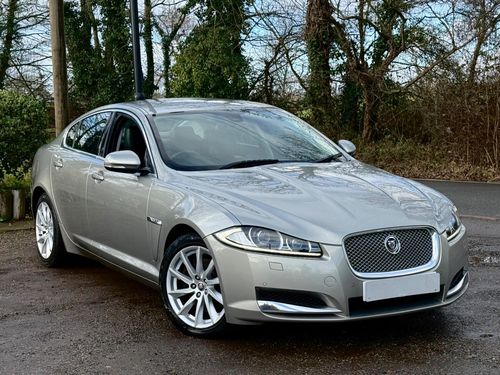 Jaguar XF