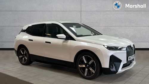 BMW iX