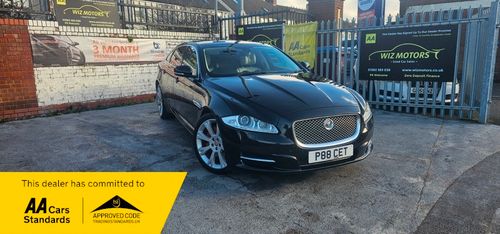 Jaguar XJ