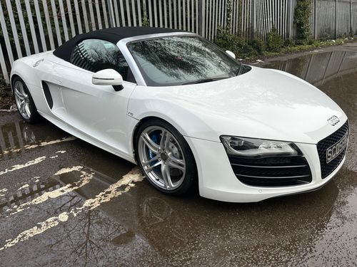 Audi R8