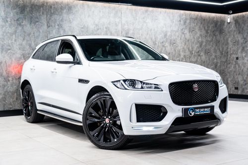 Jaguar F Pace