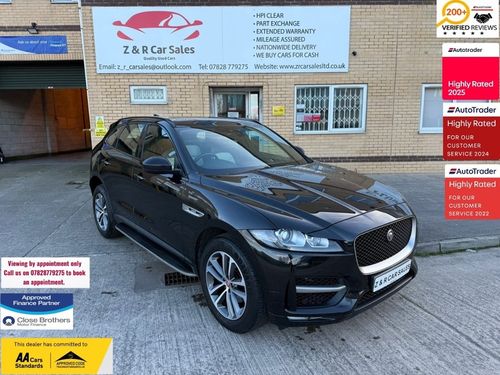 Jaguar F Pace