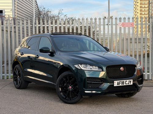 Jaguar F Pace