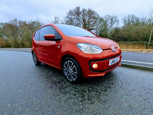 Volkswagen UP