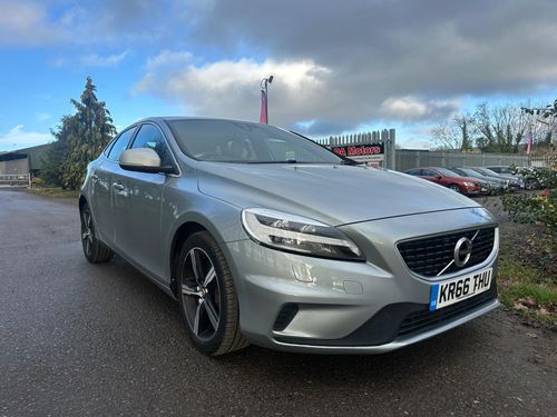 Volvo V40
