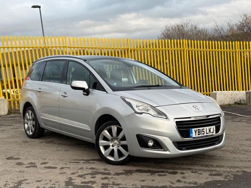 Peugeot 5008